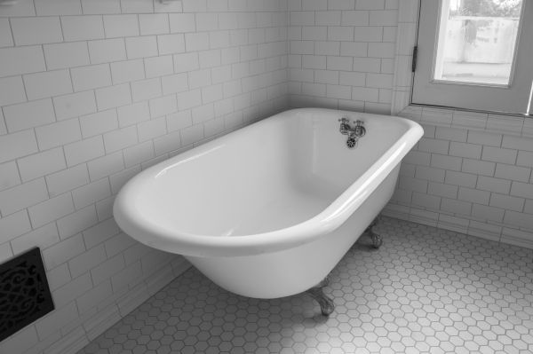 Cost of Cast Iron Tub Installation in Noblesville